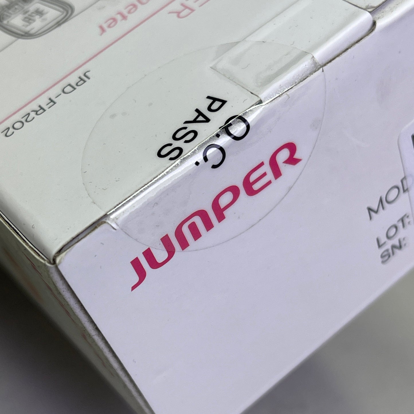 ZA@ JUMPER Non-Contact Infrared Thermometer For Humans & Objects *USA SELLER* JPD-FR202 D