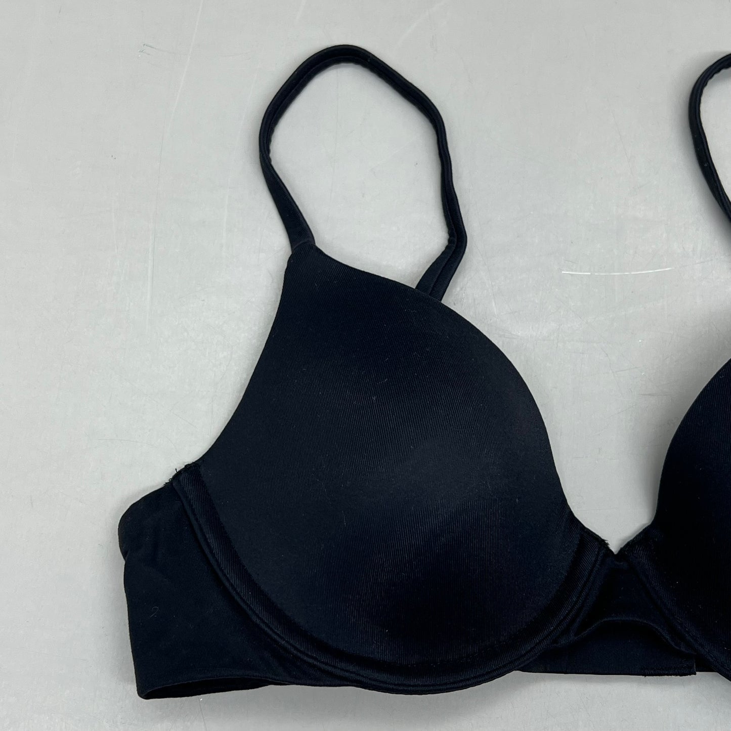 SKIMS Buttery Soft Fits Everybody T-Shirt Bra Women's Sz 34A Onyx BR-TSH-0023