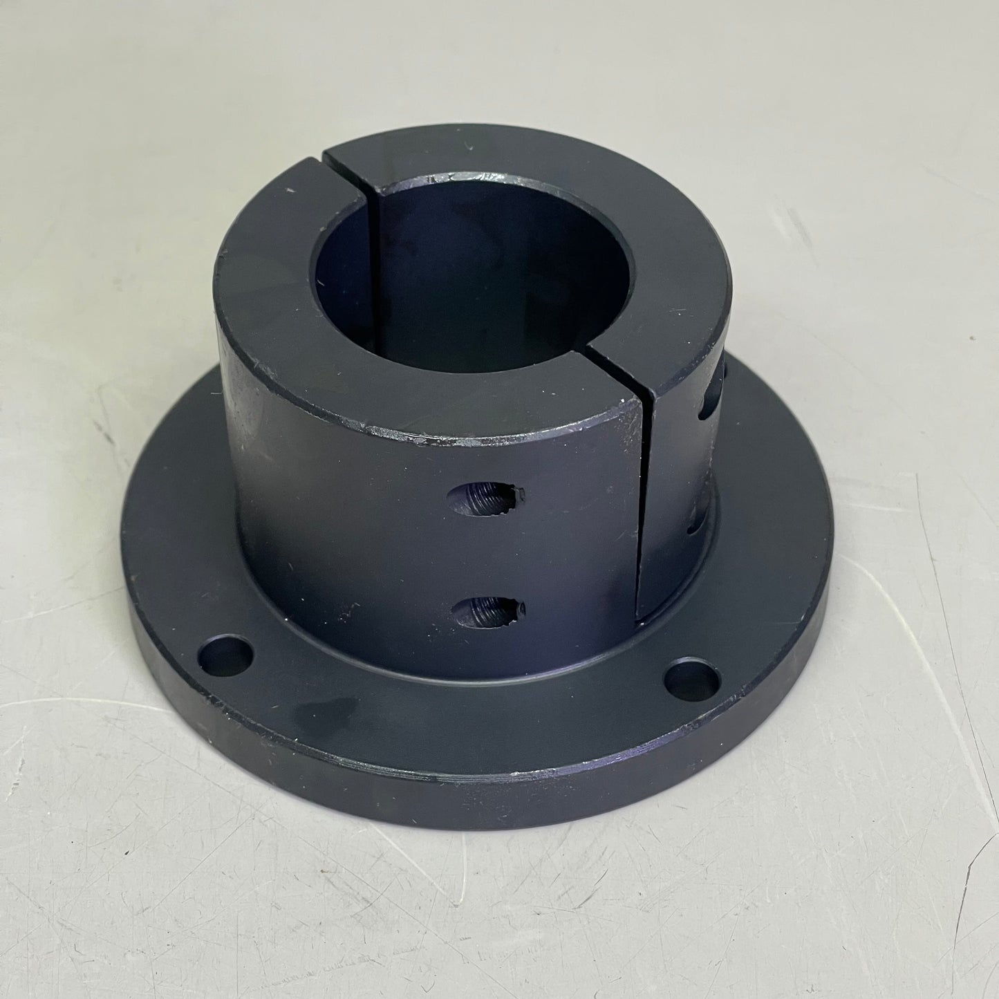 STAFFORD Flanged Shaft Mount, Made In USA 1-1/2" Dark Grey Steel 1L108MXR