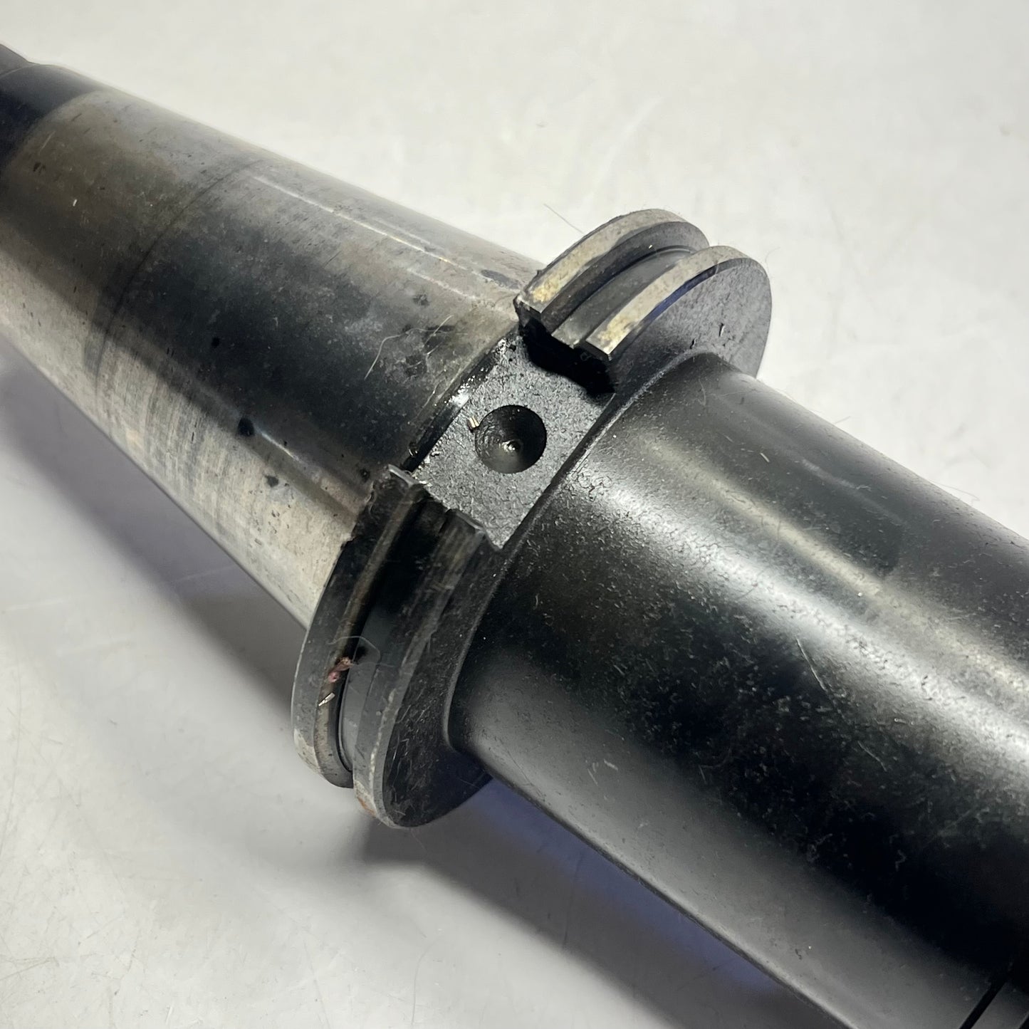 KENNAMETAL Cat 50 Tool Holder W/ Face Mill Tool ~ 1-7/16" CV50TG150550 (Used)