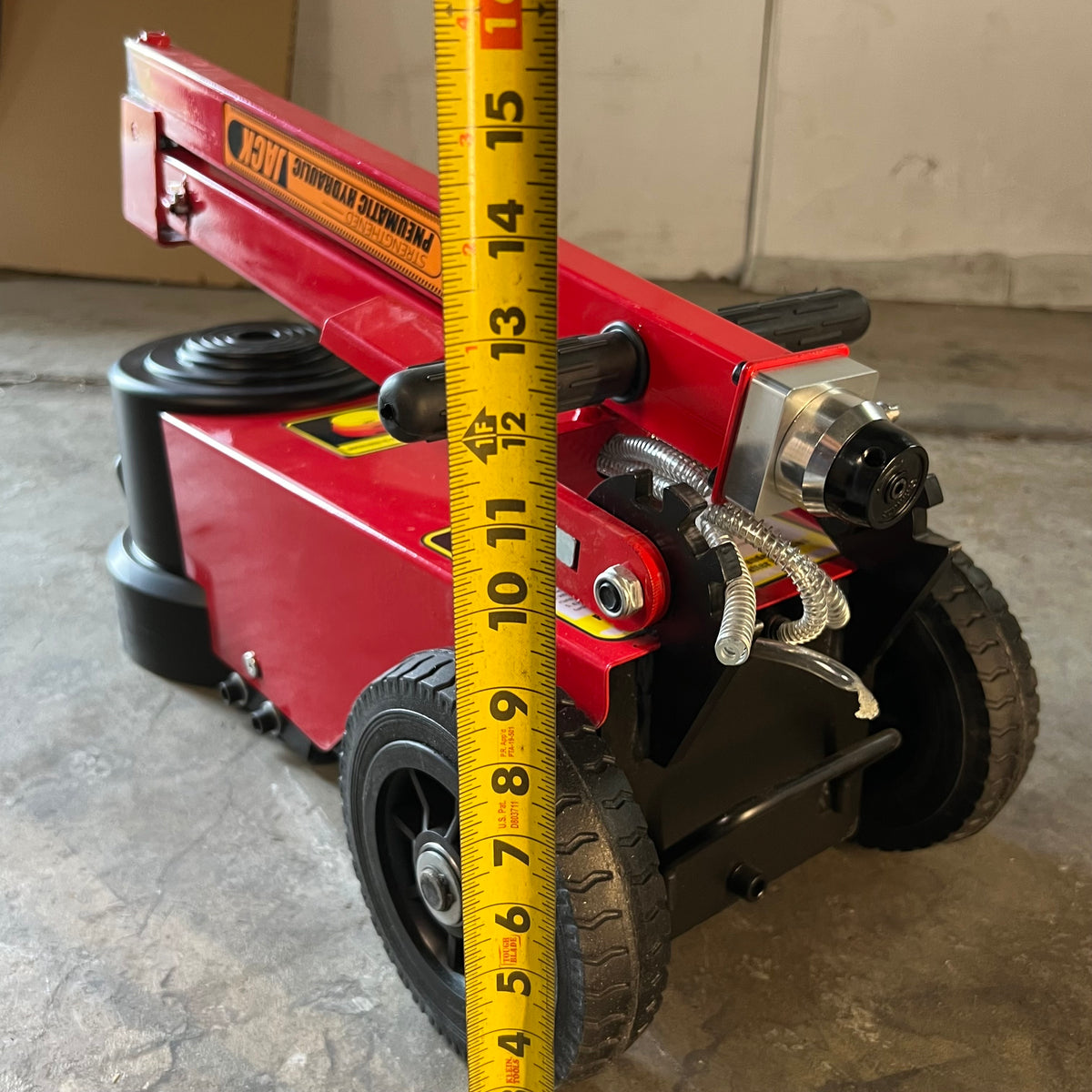 JACK 100 Ton Two-section Pneumatic Jack with Folding Handle Sz 28.3" X 12.6" X 15.7" - Red TLAJ50100