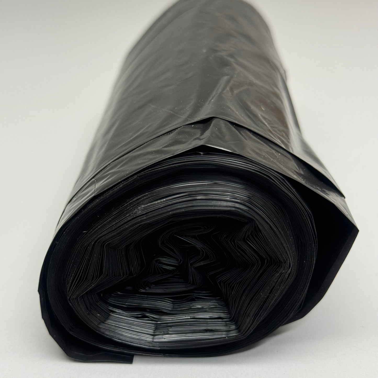 EARTHSENSE (500 PACK) 7-10 Gal Trash Black Bags 24”x 23” RNW2410-538892 Plastic Black