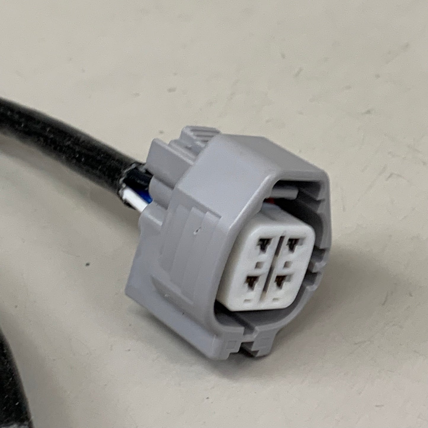 DENSO Oxygen Sensor for Jaguar super V8, Jaguar Vanden Plas, XJ8, XJR etc 234-9030