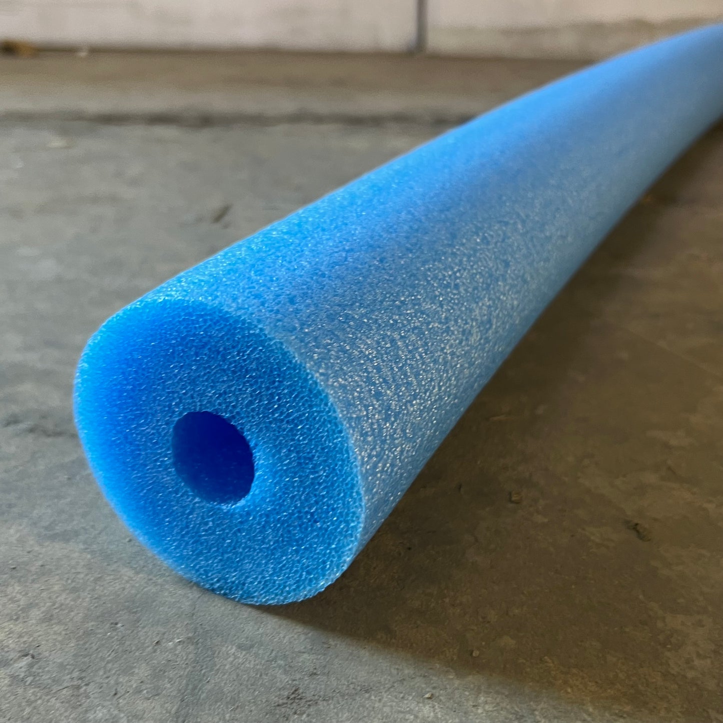 INNO-WAVE (2 PACK) Assorted Swimming Pool Noodle 54.5"L X 3.5"D Blue MN39012025
