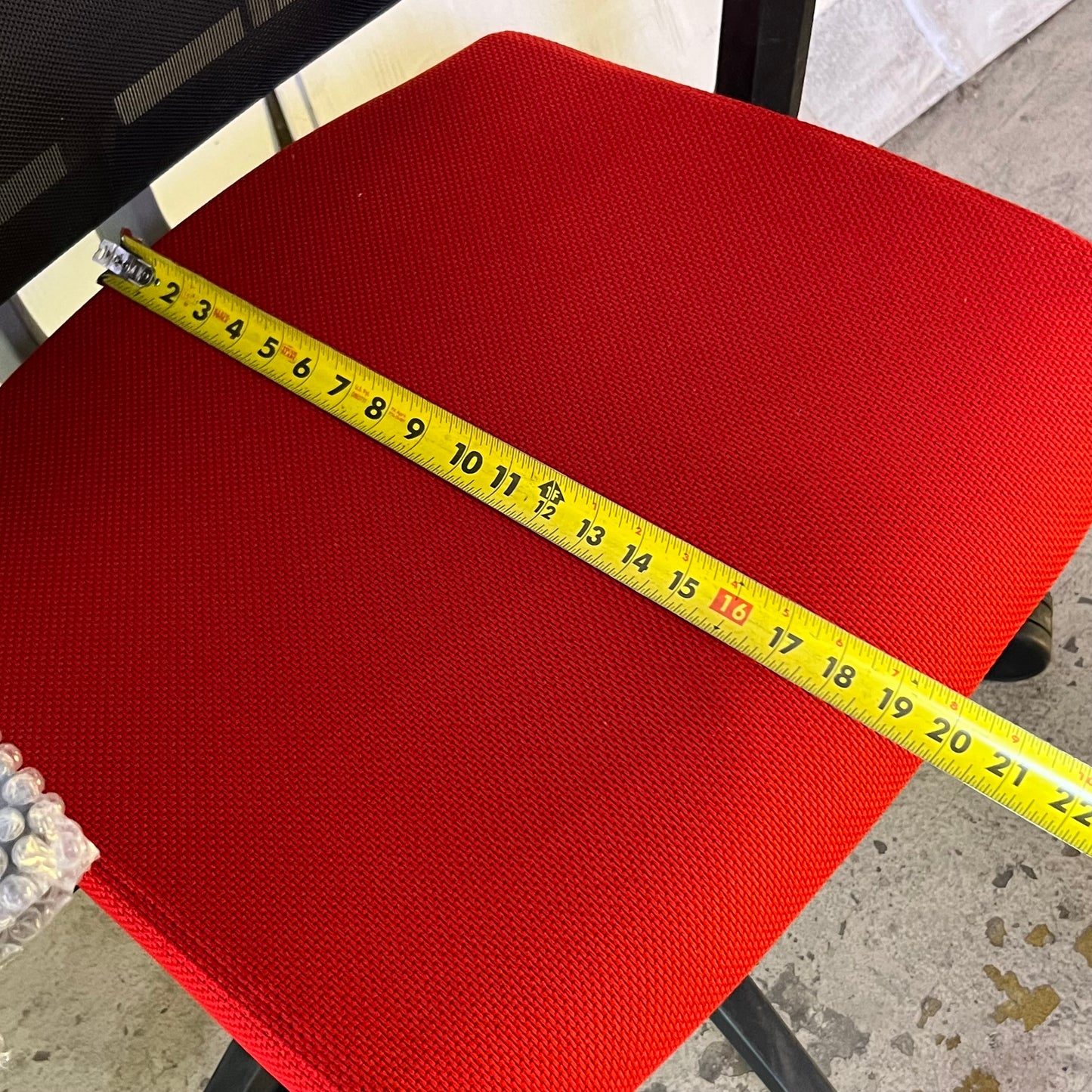 SITONIT SEATING Amplify Office Chair, Red Sz 19"W x 20"L x 42"H, 36-0164 (New Other, Distressed Box)
