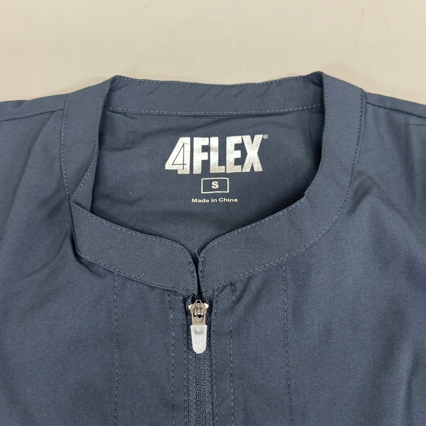 GREEN TOWN 4 Flex Scrubs Jumpsuit Cinch In Waist Women's Sz S Pewter GFX-023AST