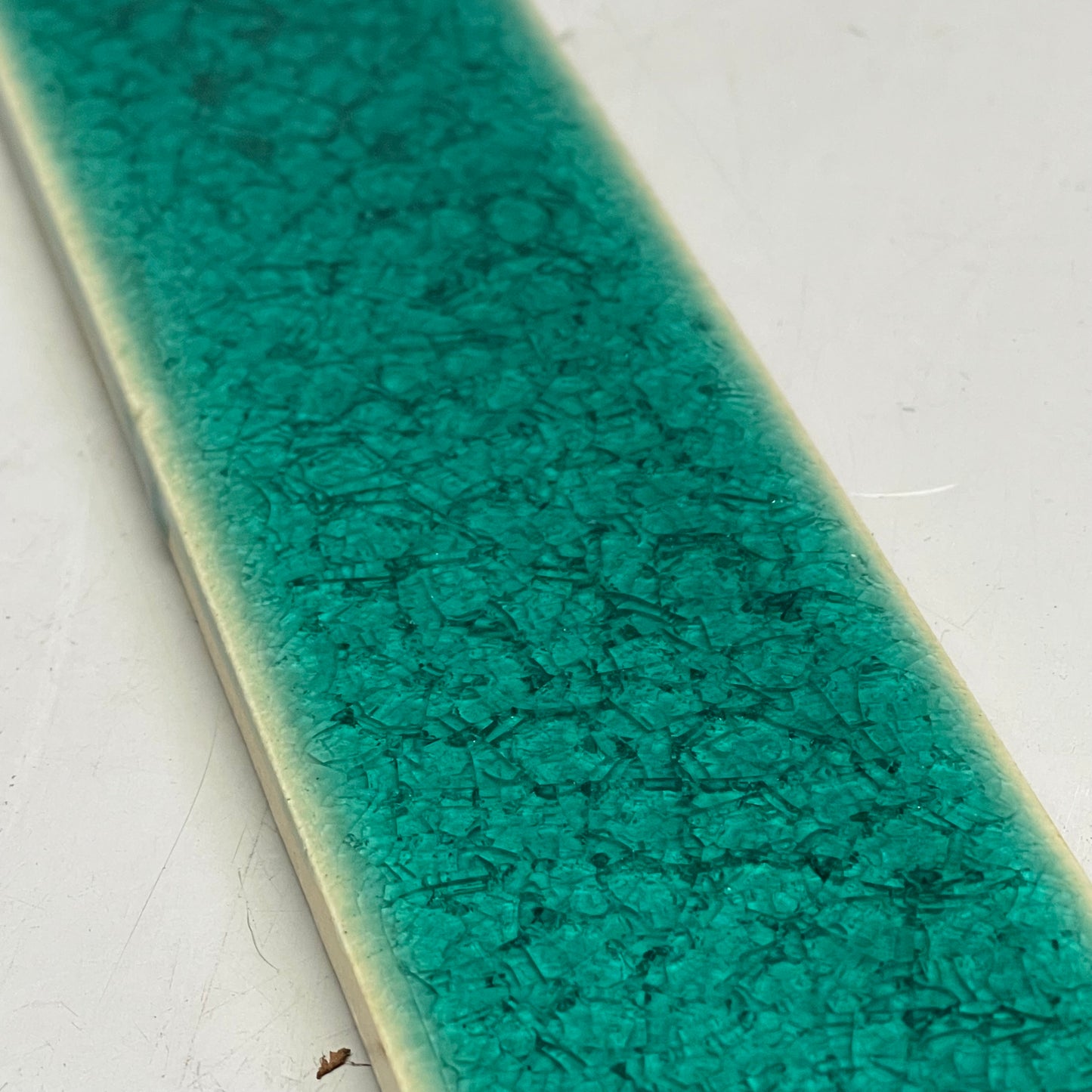 LILI (45 Tiles) Lotus Leaf Glaze Tile 2" x 8" Green G-LLF-28-45