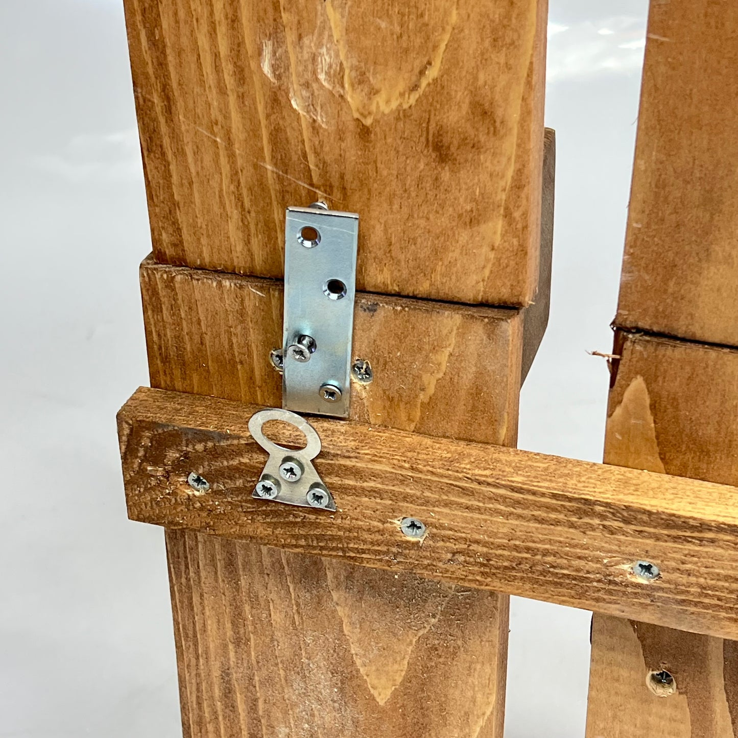 HIGH WEST DISTILLERY Park City Distillery Wall Mount Liquor Bottle Dispenser