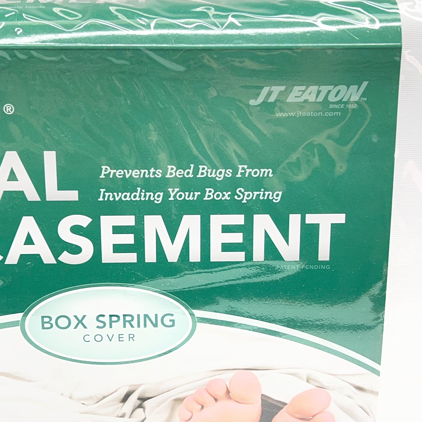 JT EATON Lock Up Box Spring Encasement Prevents Bed Bugs Queen White 80QUBOX