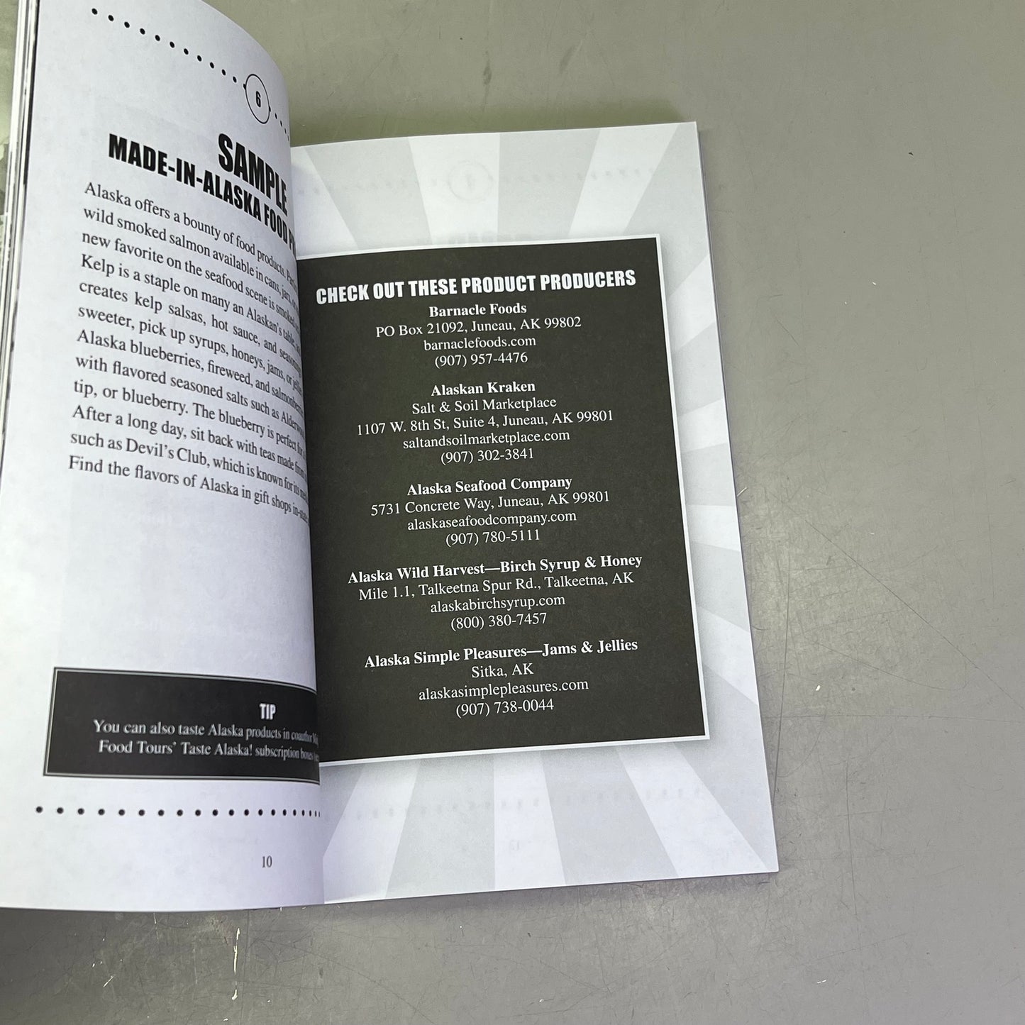 100 THINGS TO DO IN ALASKA BEFORE YOU DIE  By Fran Golden &Midgi Moore Paperback