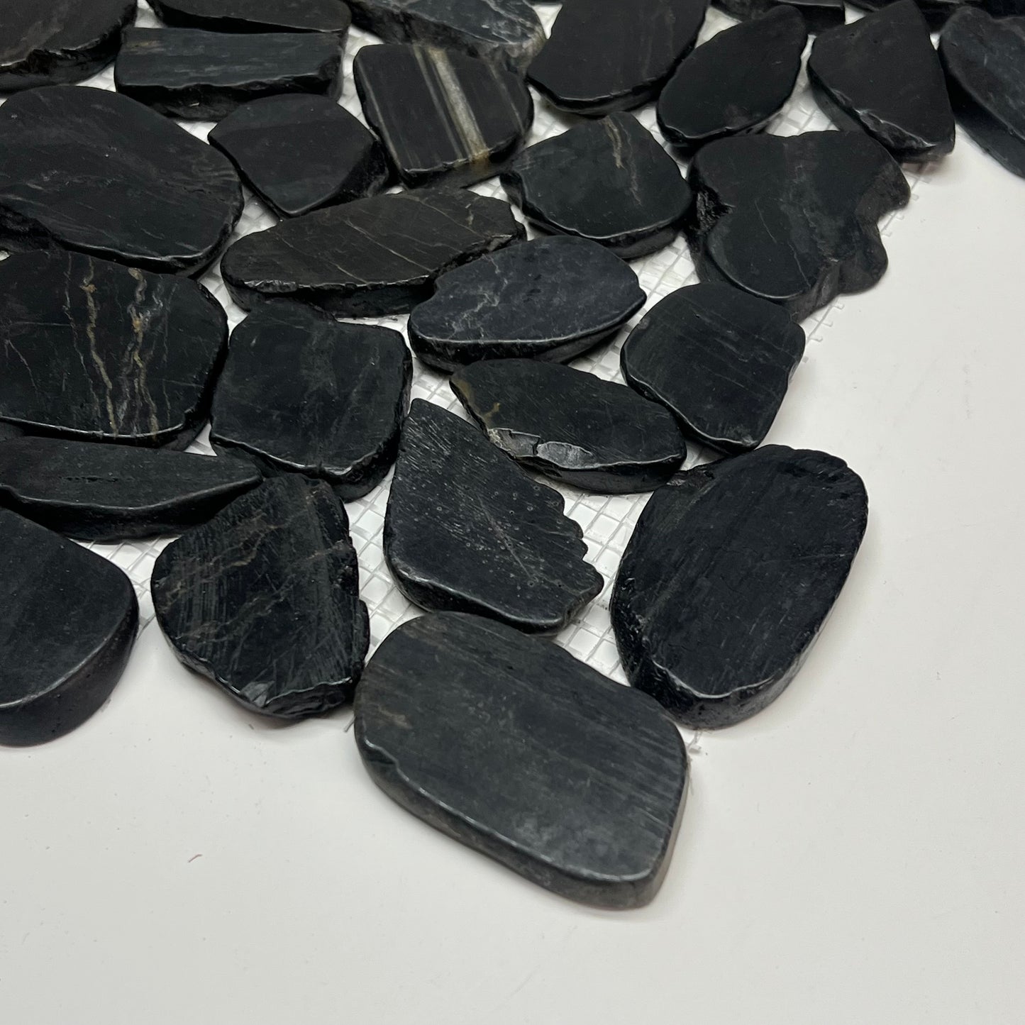 ZA@ (5 PACK) Sliced Pebble Mosaic Tile 12"x12" Black
