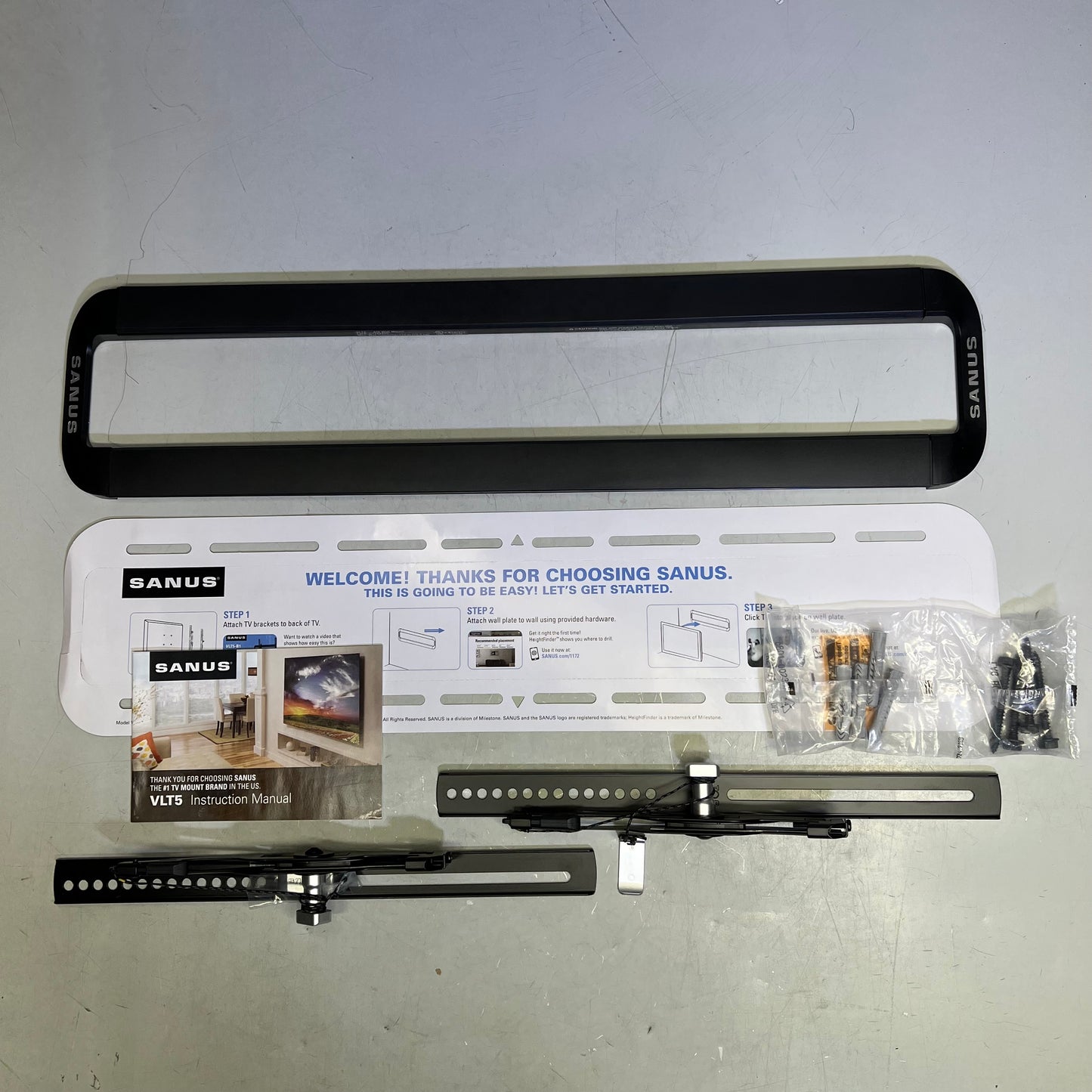 SANUS Wall Mount For Flat TV Panel Display 42"-90" 151 lbs Load Cap Black VLT5B1