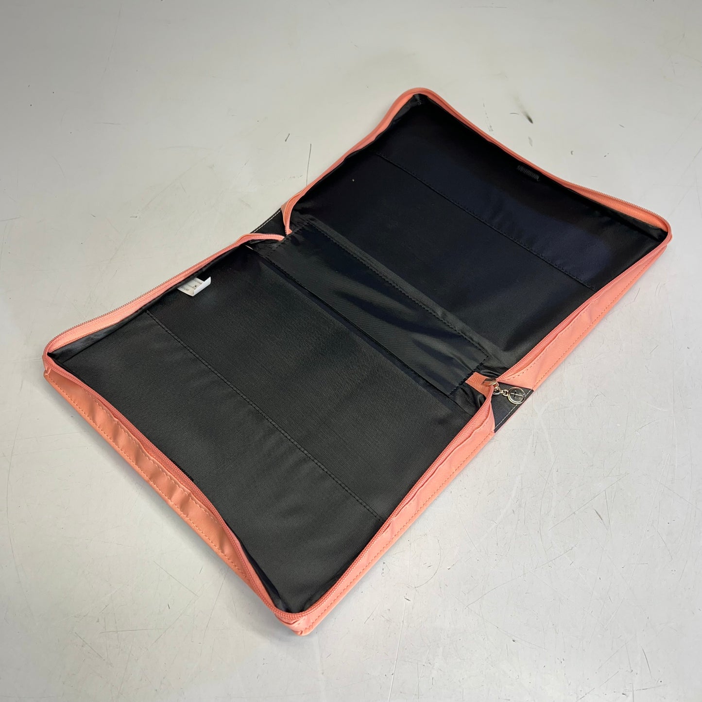 CHRISTIAN ART GIFTS Romans 8:28 Faux Leather Fashion Bible Cover 8"x11' Peach
