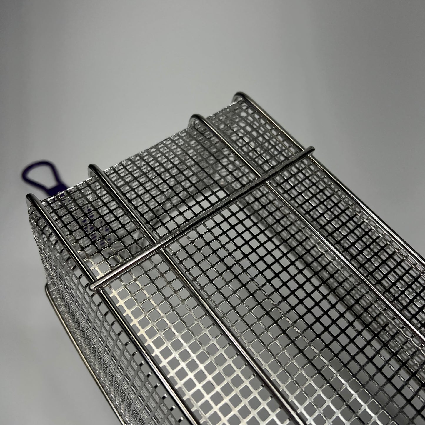 ZA@ TWENTY FOUR 7 GLOBAL SOLUTIONS  (2 PACK) Rectangle Fry Basket W/ Silicone Handle  15.5"x8.215"x5.75" Chrome/Purple 4054