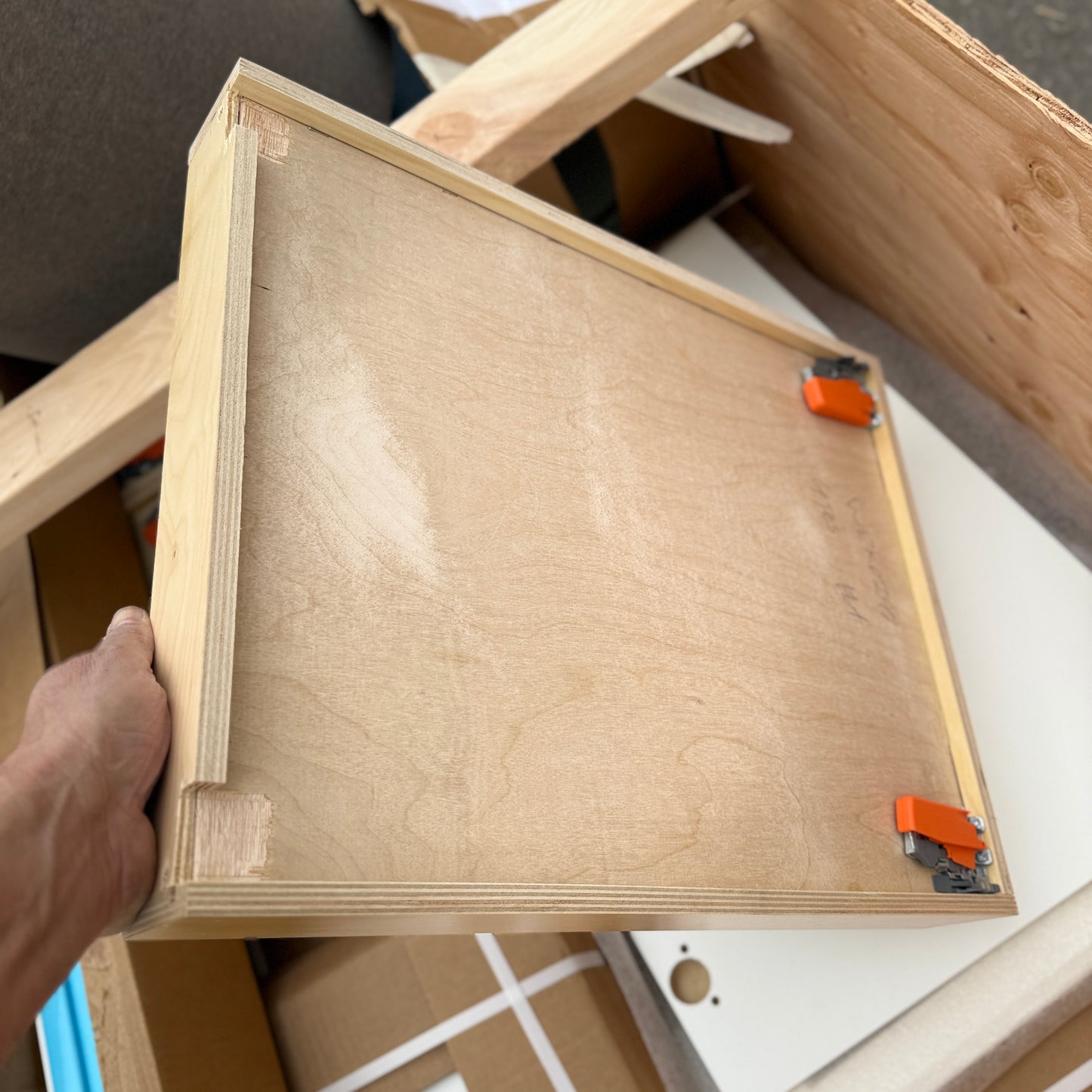 ZA@ Pallet of REBORN CABINETS Pressed Wood Cabinetry Parts Black, White (AS-IS)