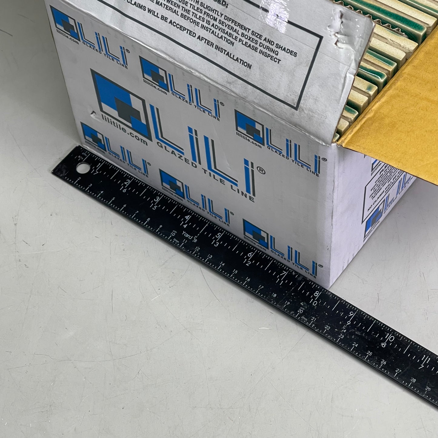 LILI (45 Tiles) Lotus Leaf Glaze Tile 2" x 8" Green G-LLF-28-45