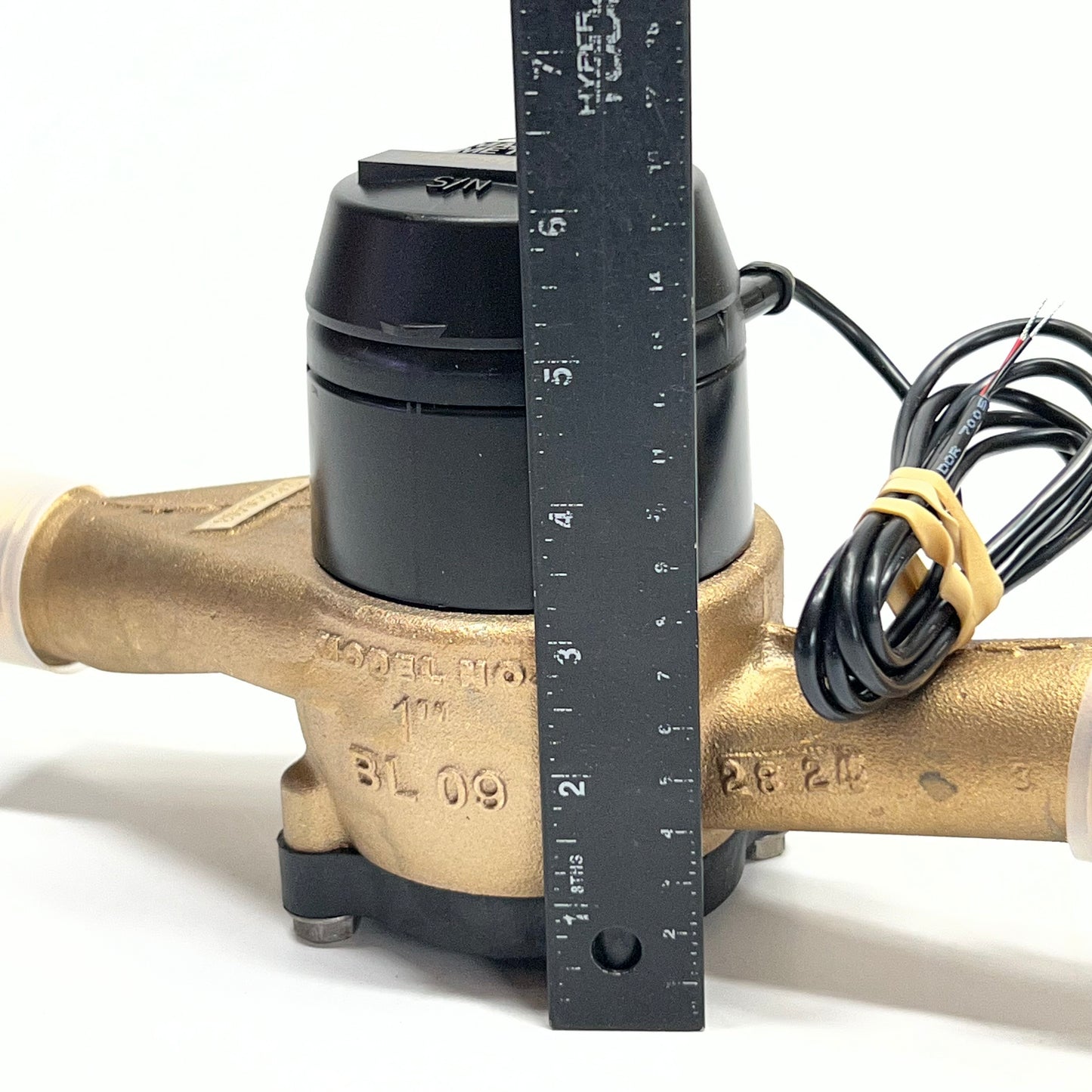 MASTER METER BL 1" USG 10GPC LP68 ULPB Water Meter with Pulse Output 242290403