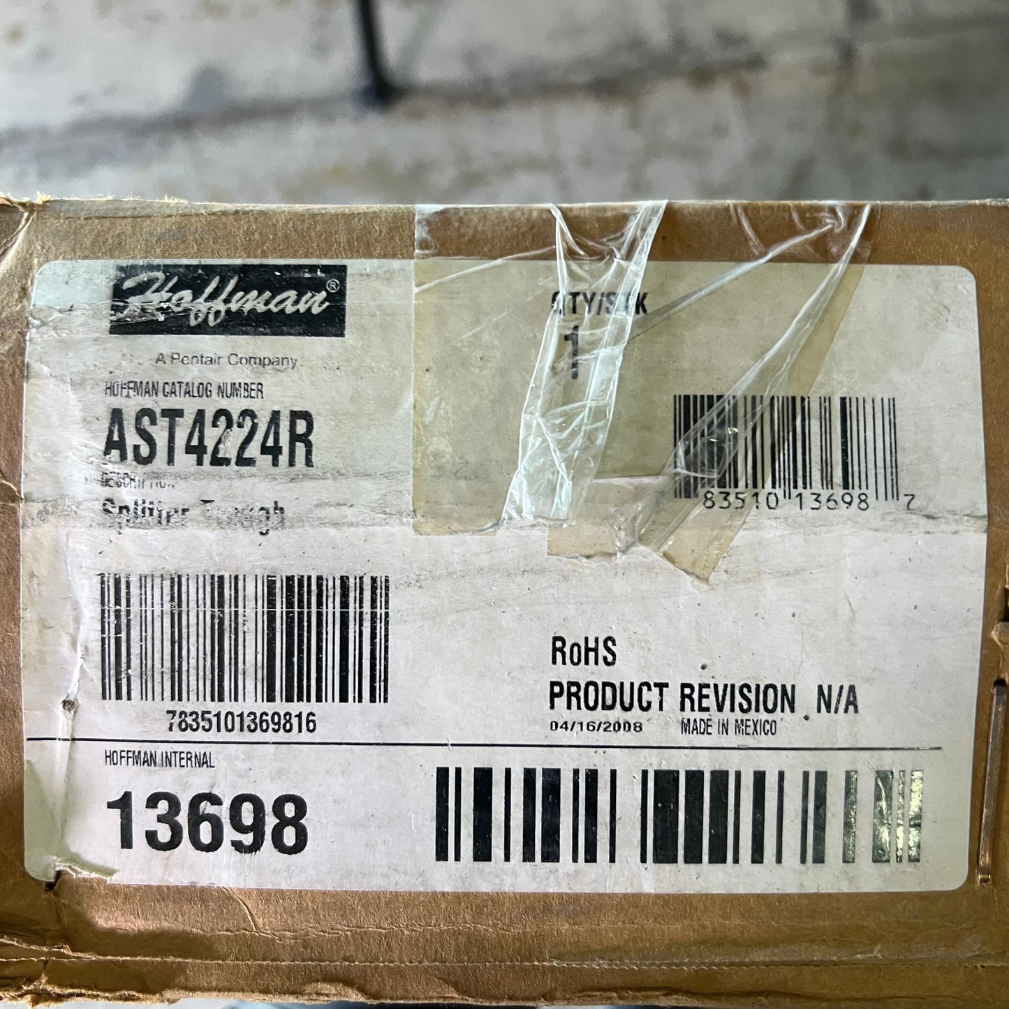 HOFFMAN Splitter Trough 8.5"L x 5"W x 48"H Grey AST4224R (New Other, Distressed Box)