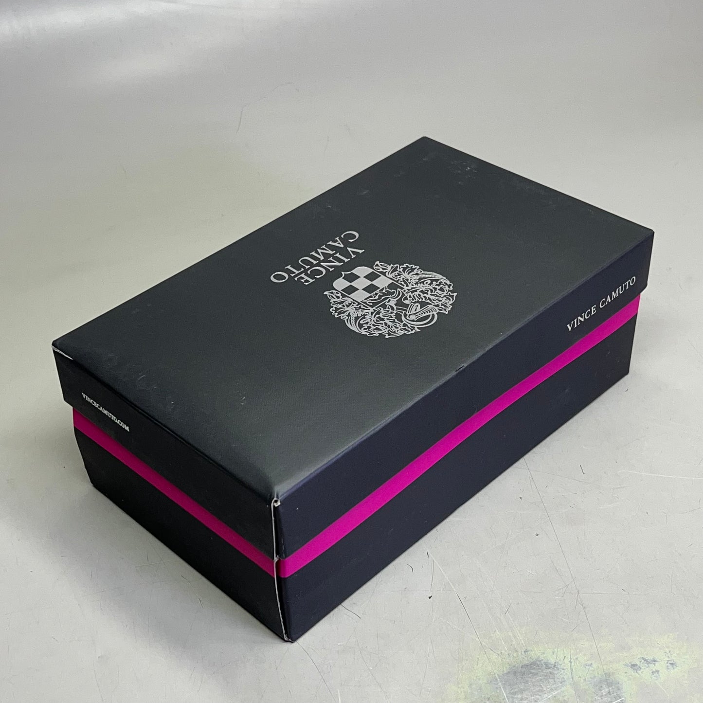 VINCE CAMUTO Leather Studded Gladiator Sandals Women's Sz 9M Egyptian Gold