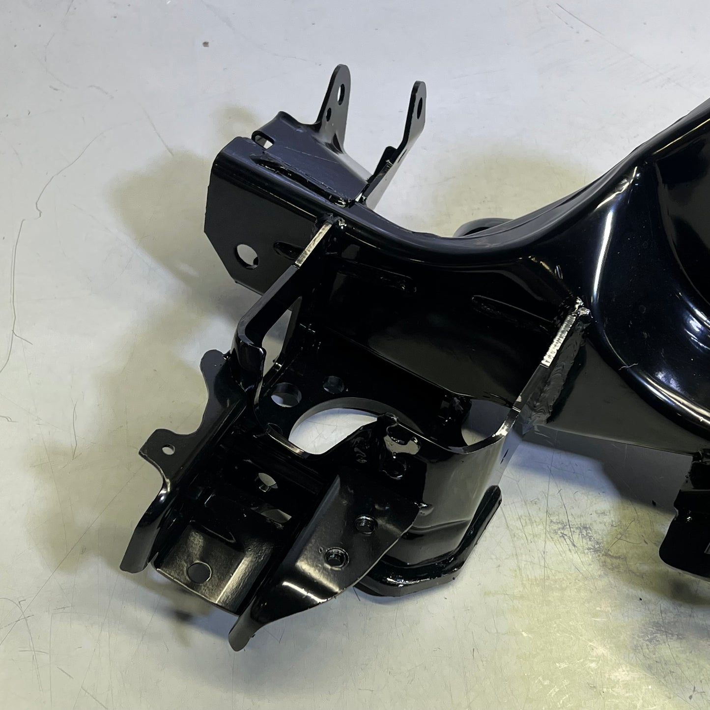 IMPORT DIRECT Chassis Trailing Arm For Nissan Rogue Vehicles Black NSN-TRA0002