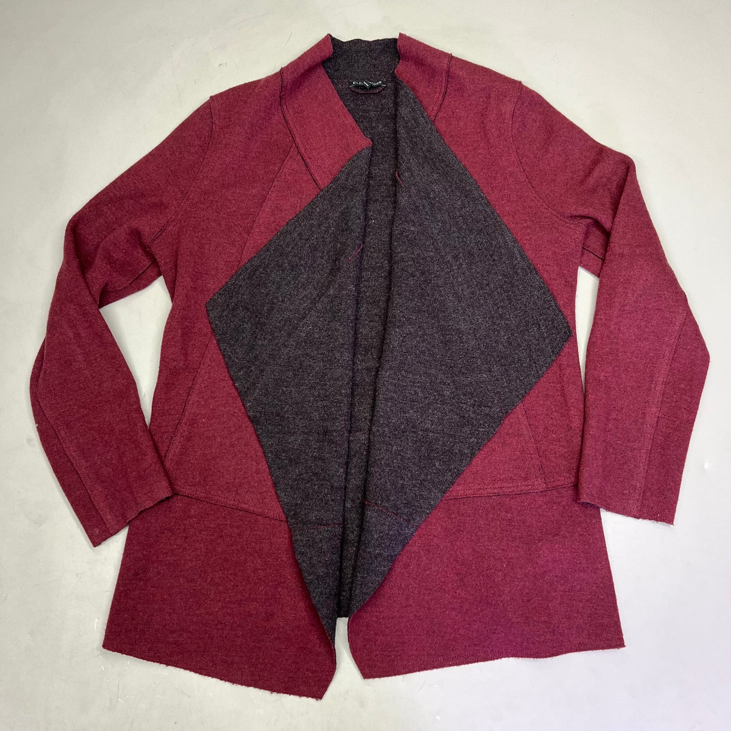 EILEEN FISHER Long Scoop Cut Bottom Cardigan 96% Merino Wool Women's Sz M Wine