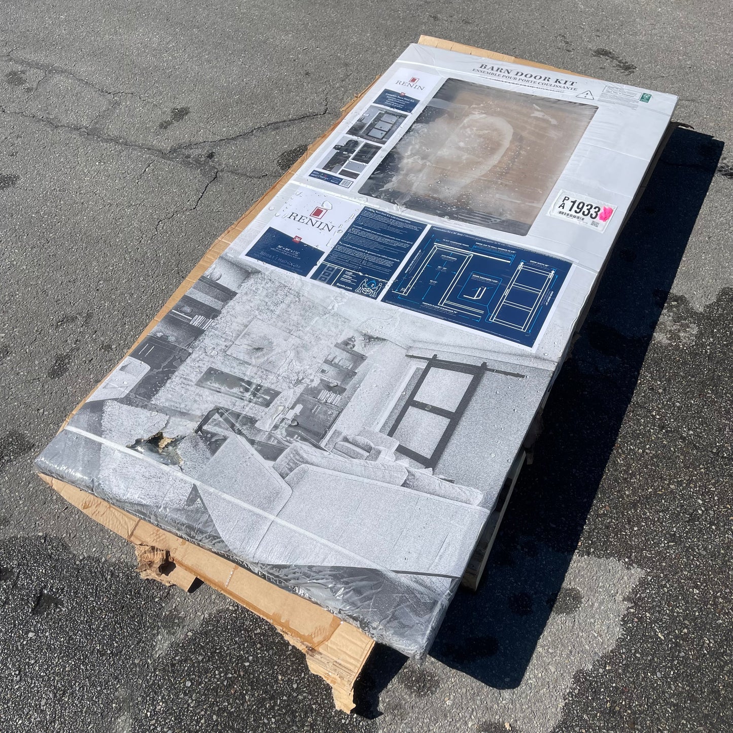 ZA@ Pallet of RENIN Hall 3-Lite Barn Door Kit BD061 (AS-IS)