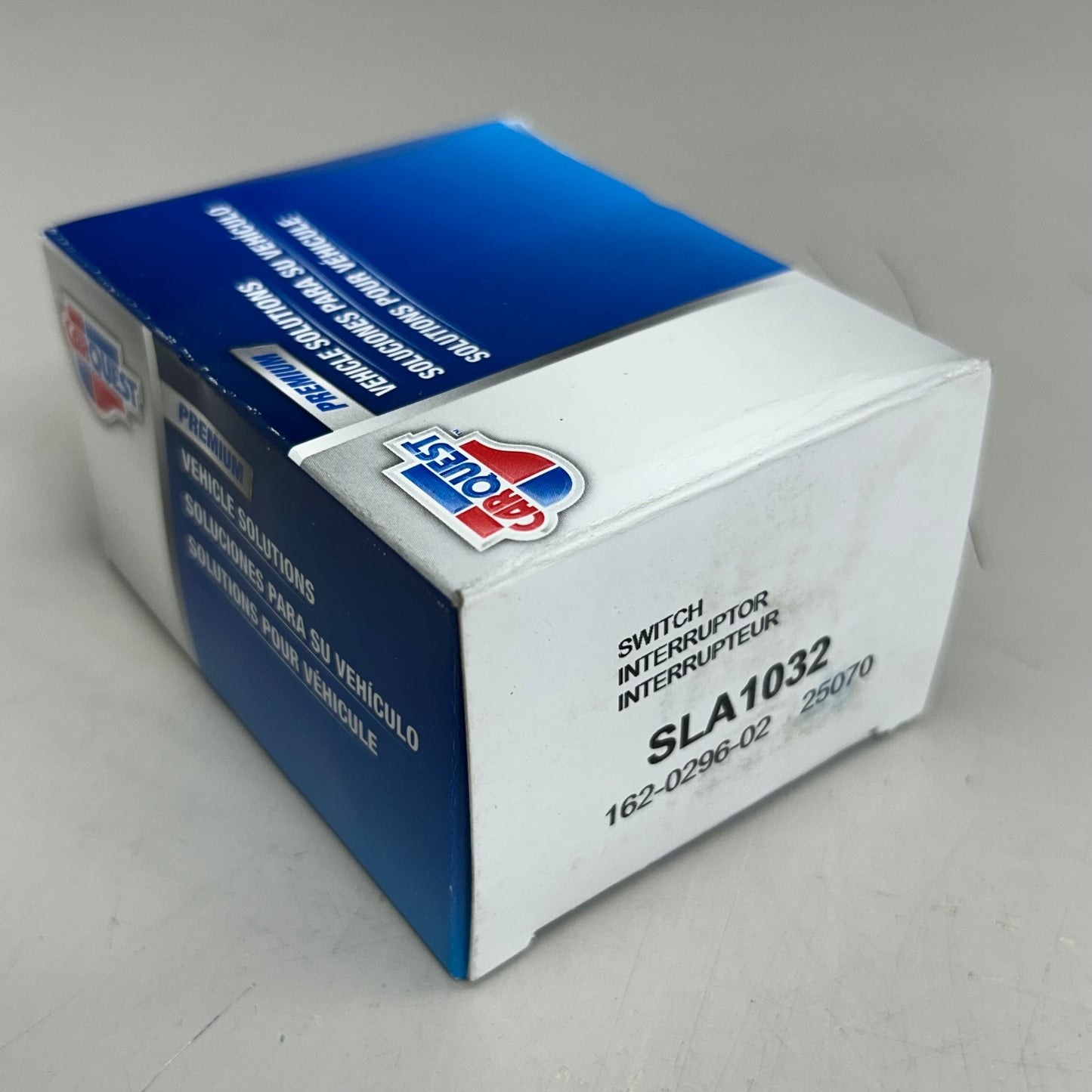 CARQUEST Brake Light Switch Interruptor Replacement Part For Mazda SLA1032