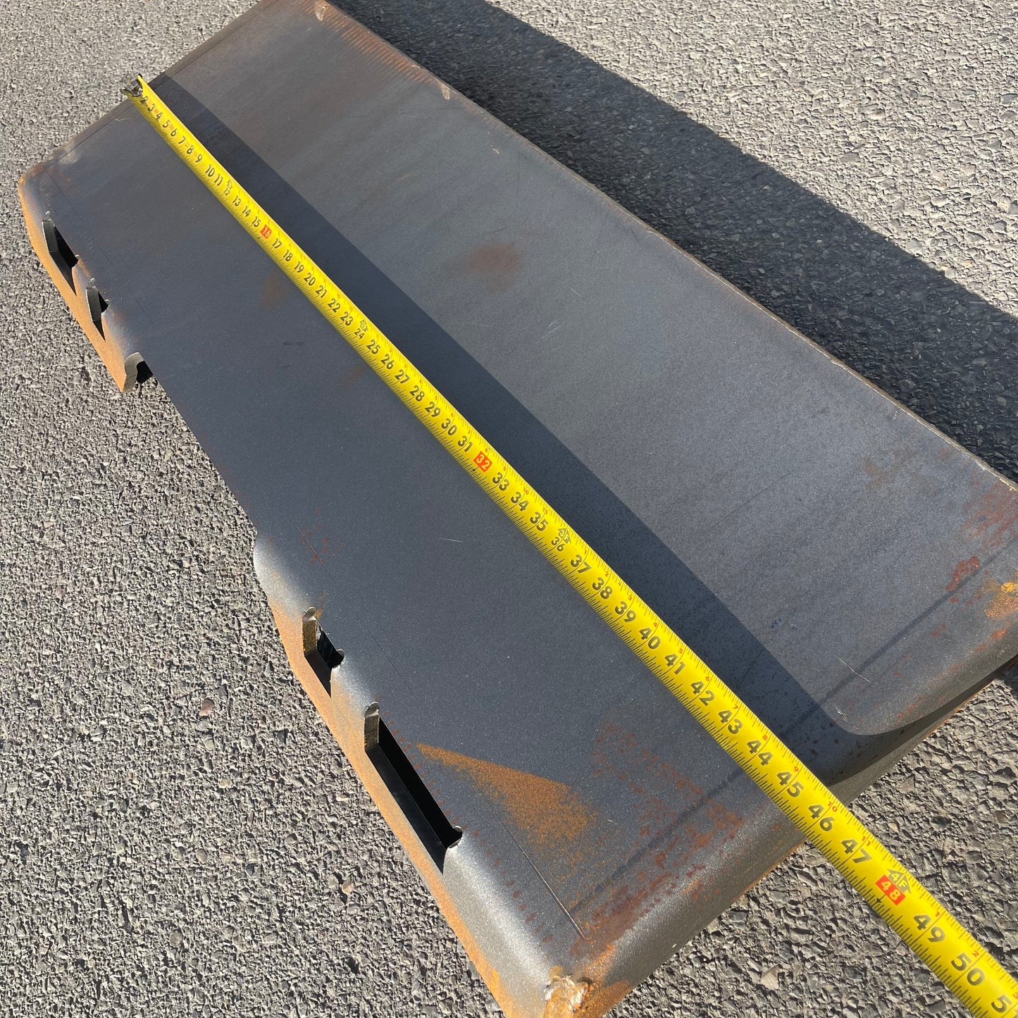 Z@ TITAN ATTACHMENTS Universal Quick-Tach Mount Plate 164100 (AS-IS, Rust)