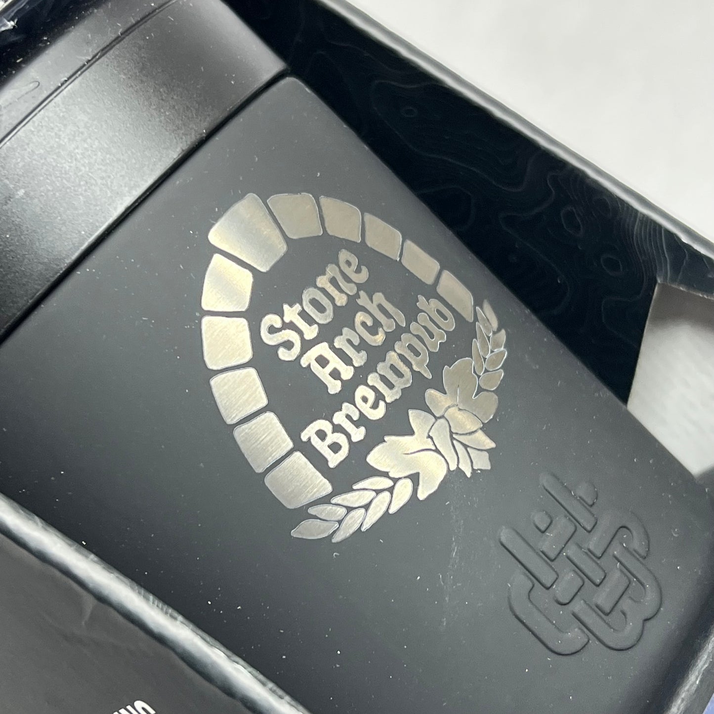 ZA@ WYLD GEAR Multi Can Cooler W/ Stone Arch Brewpub Company Logo  Any 12 oz Cans Black MC-BLACK