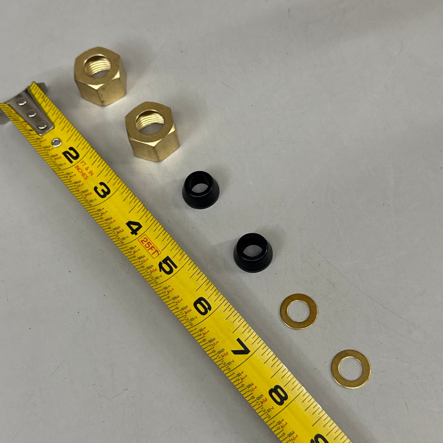 PFISTER Weller Centerset Lavatory Faucet With Pop-up 4" Matte Black LG48-WRPB