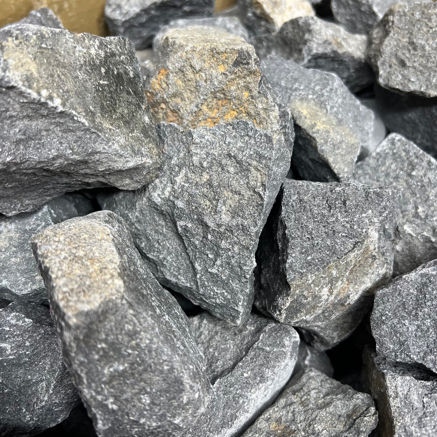 ZA@ (45 LBS) Box Of Sauna Rocks Light Grey