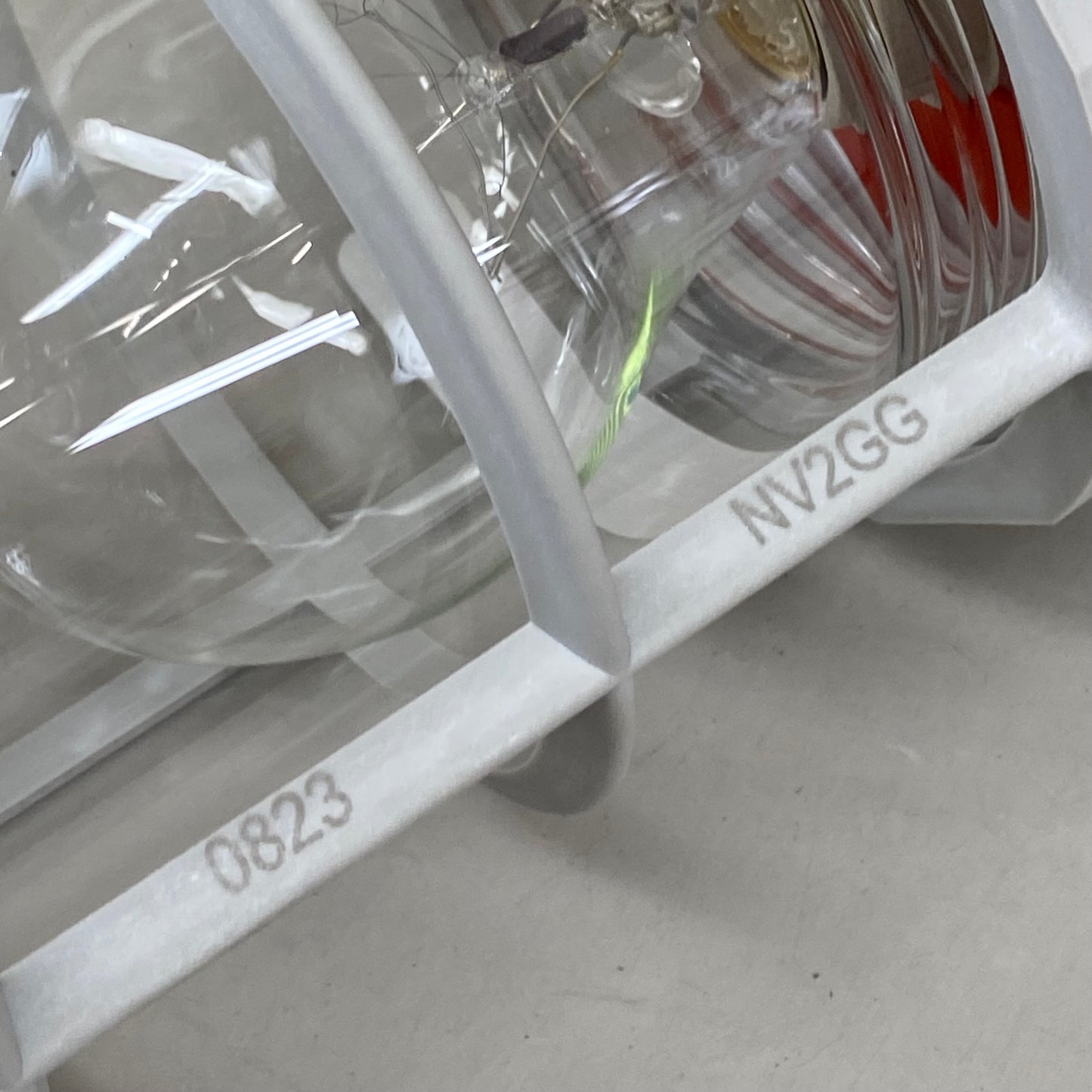 SPEAKMAN Vapor Proof Hazardous Non-Metallic Light 14" L x 5" W Clear/White VPL-C1D2