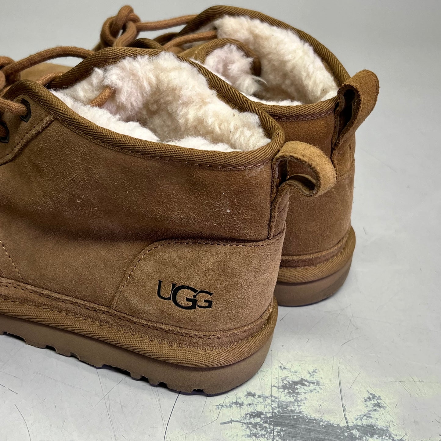 UGG Suede Neumel Ankle Boot 17mm Plush Men's Sz 9 Brown (Pre-Owned)