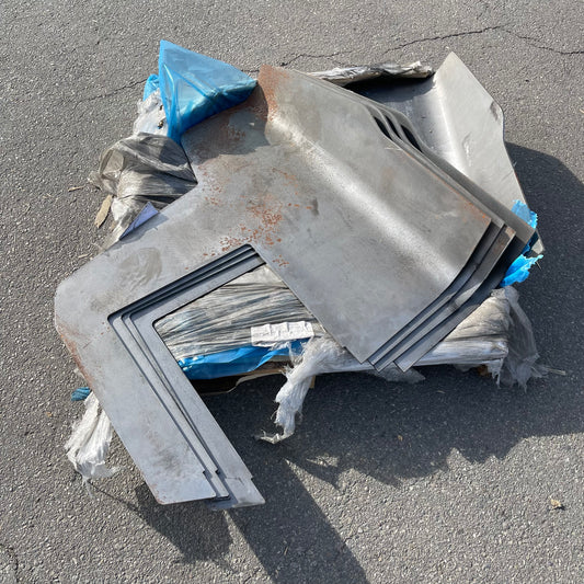 ZA@ Pallet of MIXED Steel Plate Side 38”x39” (AS-IS)
