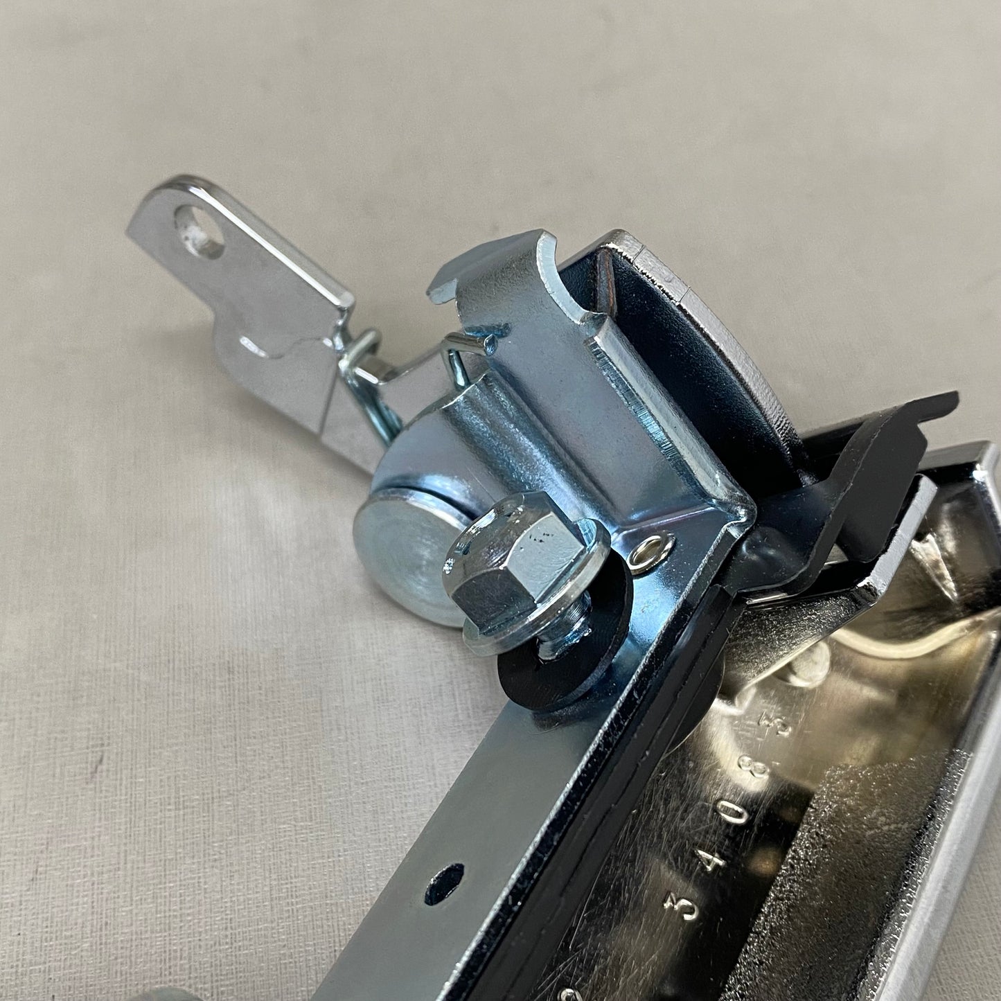 MOPAR (2 Pack) Outer Door Handle Set For Dodge Charger 500/R/t/super Bee Silver