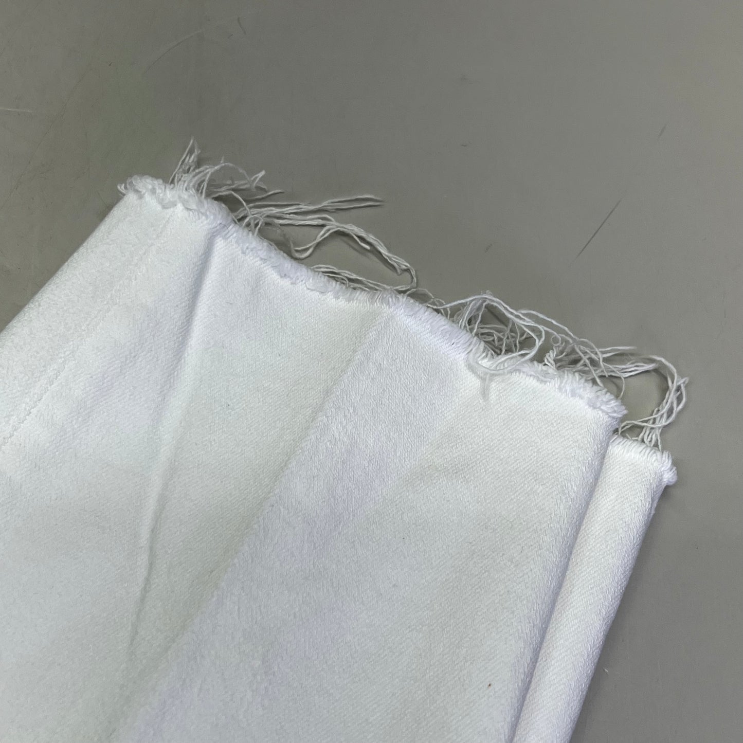 L'AGENCE  Sada High Rise Crop Slim Jeans Made In USA Women's Sz 31 (Used)