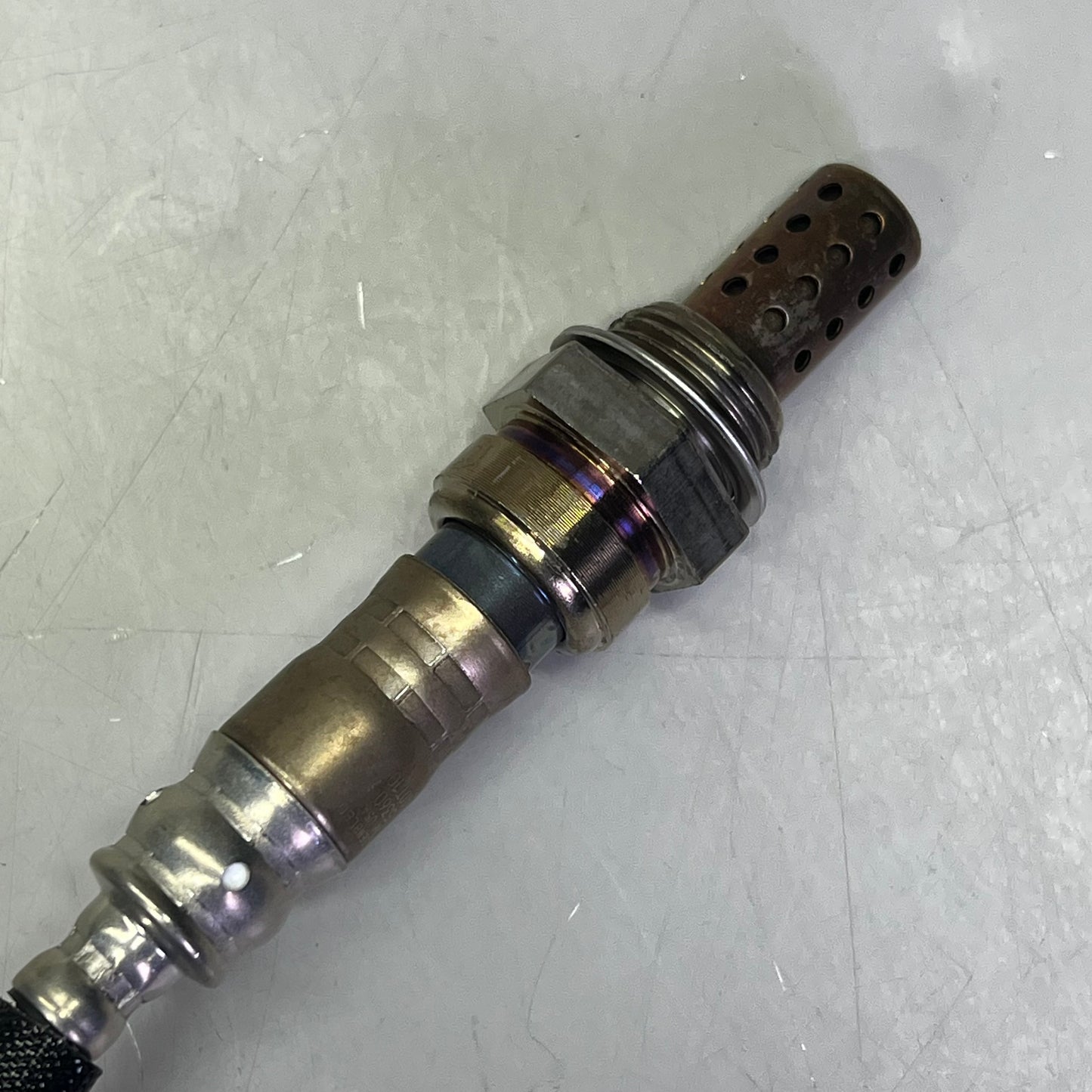 BOSCH Exact Fit Oxygen Sensor for Chevrolet & Pontiac Models 15561