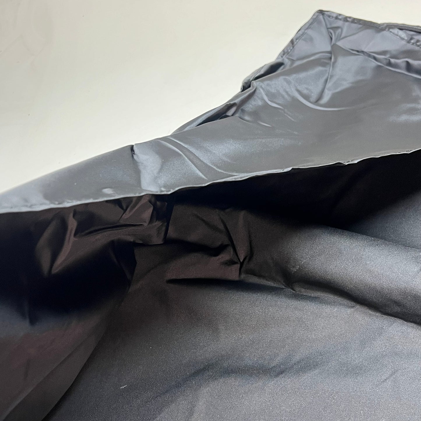 SEASON Zip Garment Bag W/ Handles, Pockets & Clear Name Slip 27"x20" Black