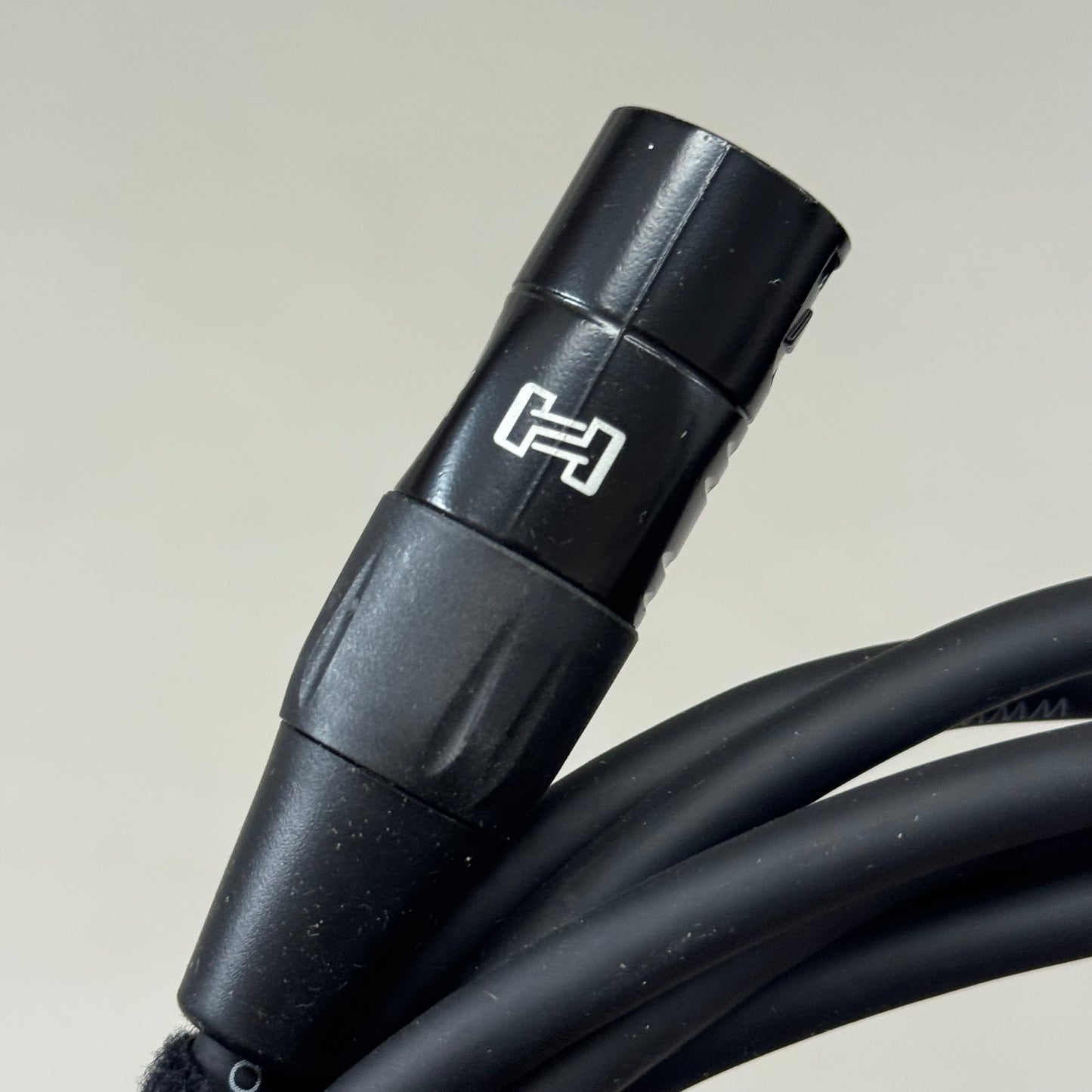 HOSA TECHNOLOGY Pro Series Microphone Cable 10 ft Black HMIC-010