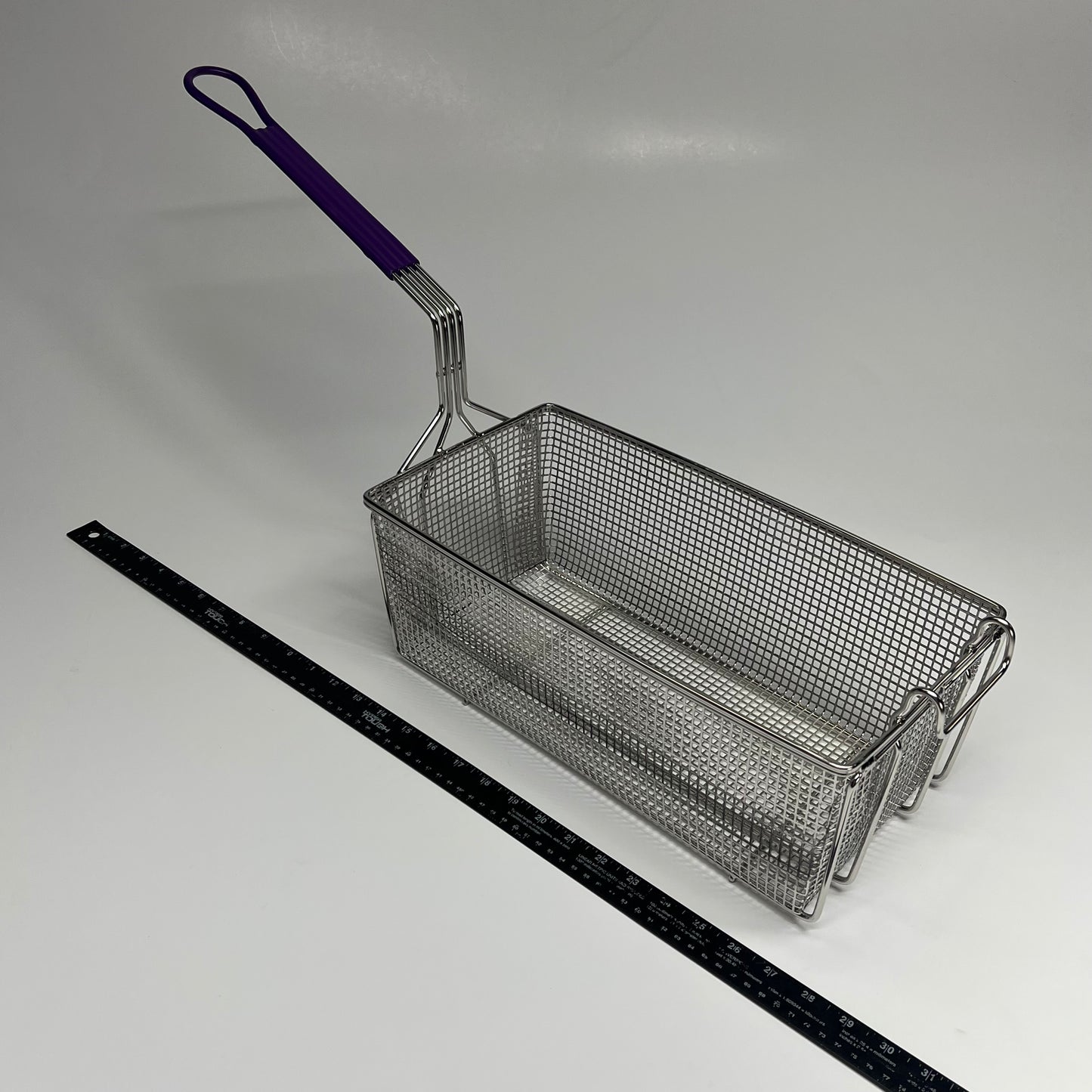 ZA@ TWENTY FOUR 7 GLOBAL SOLUTIONS  (2 PACK) Rectangle Fry Basket W/ Silicone Handle  15.5"x8.215"x5.75" Chrome/Purple 4054