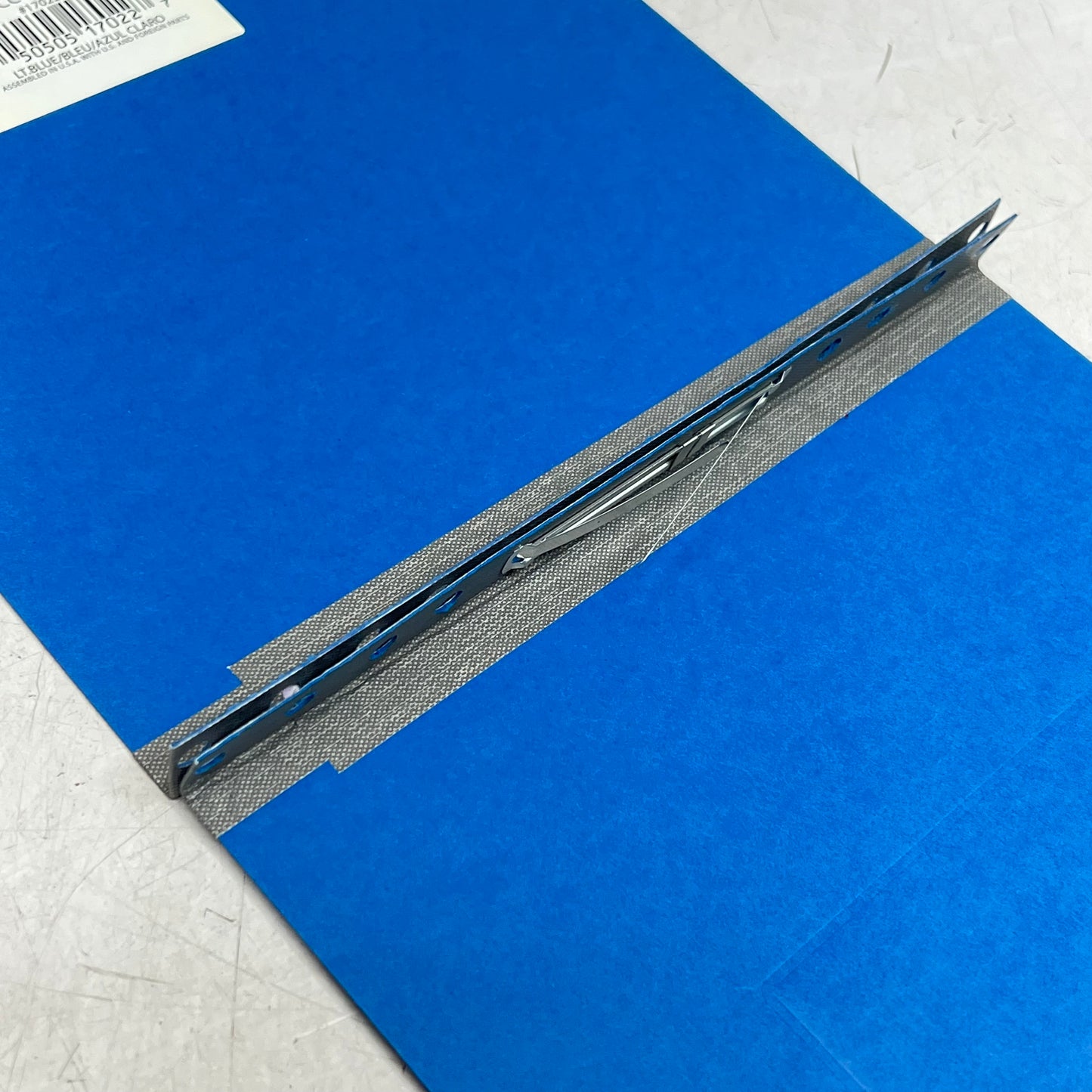 ACCO (25 PACK) Leather Embossed Presstex Report Covers  8.5" Top Blue A7017022