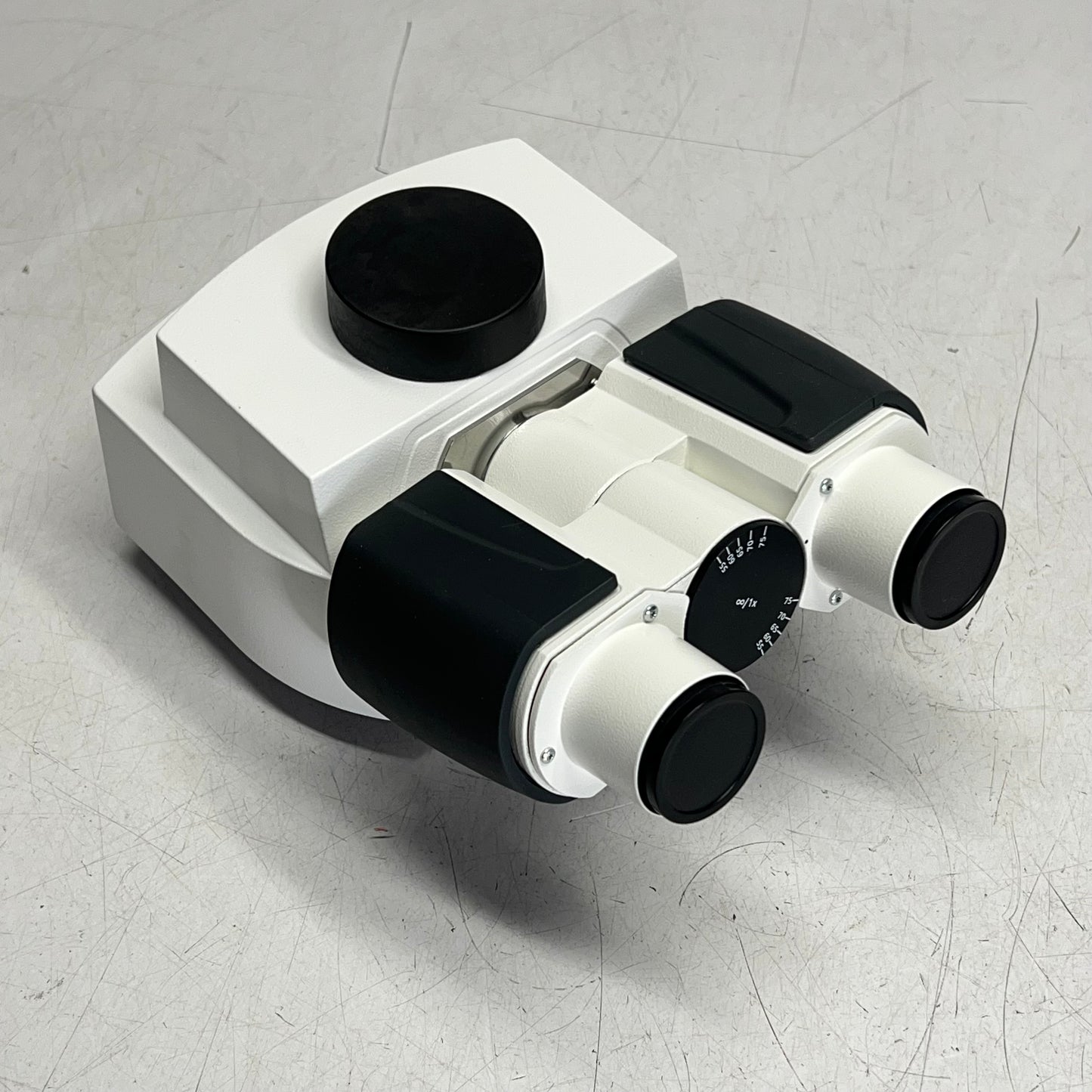 ZEISS Binocular Phototube 15°/25 Upright Image 100:0/0:100 425503-9901-000