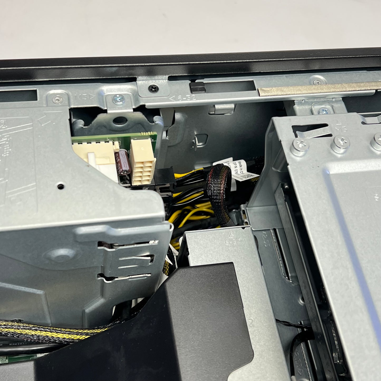 ZA@ DELL  Hi Performance Single Socket Workstation W/ Built in Ai Platform 950W Power 4 Sticks of Ddr4 Ram 5820 (Used) A