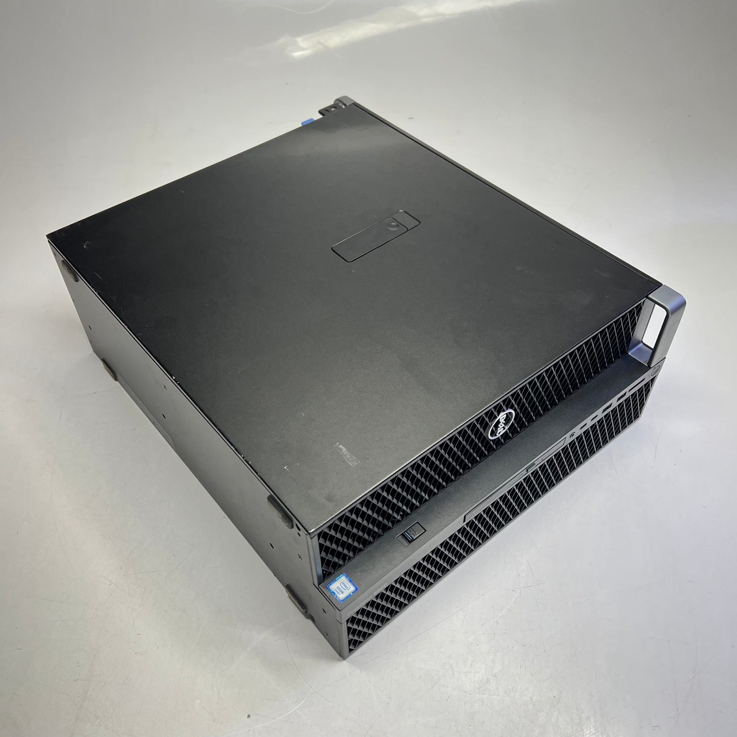 ZA@ DELL  Hi Performance Single Socket Workstation W/ Built in Ai Platform 950W Power 4 Sticks of Ddr4 Ram 5820 (Used) A