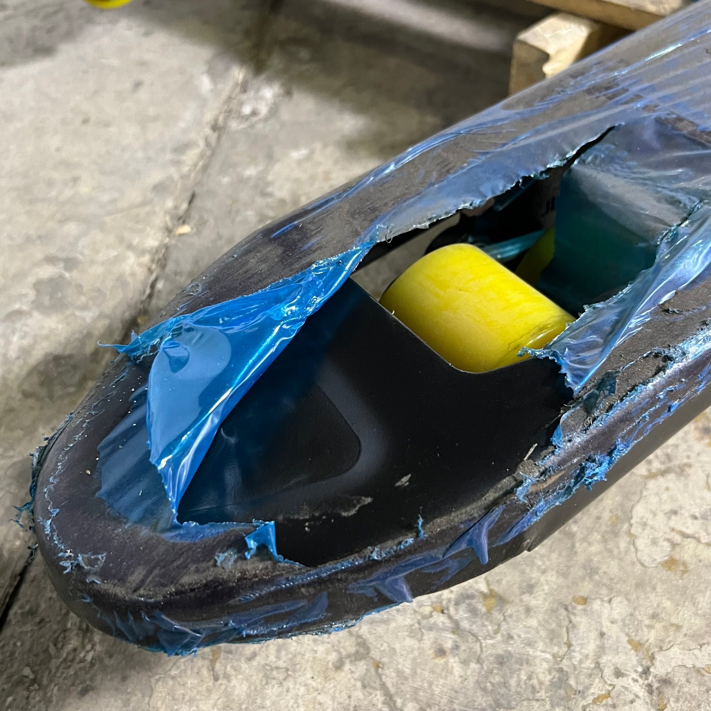 HELI Fully Electric Pallet Jack Truck 3300 lbs Sz 27" W x 60" L CBD15J