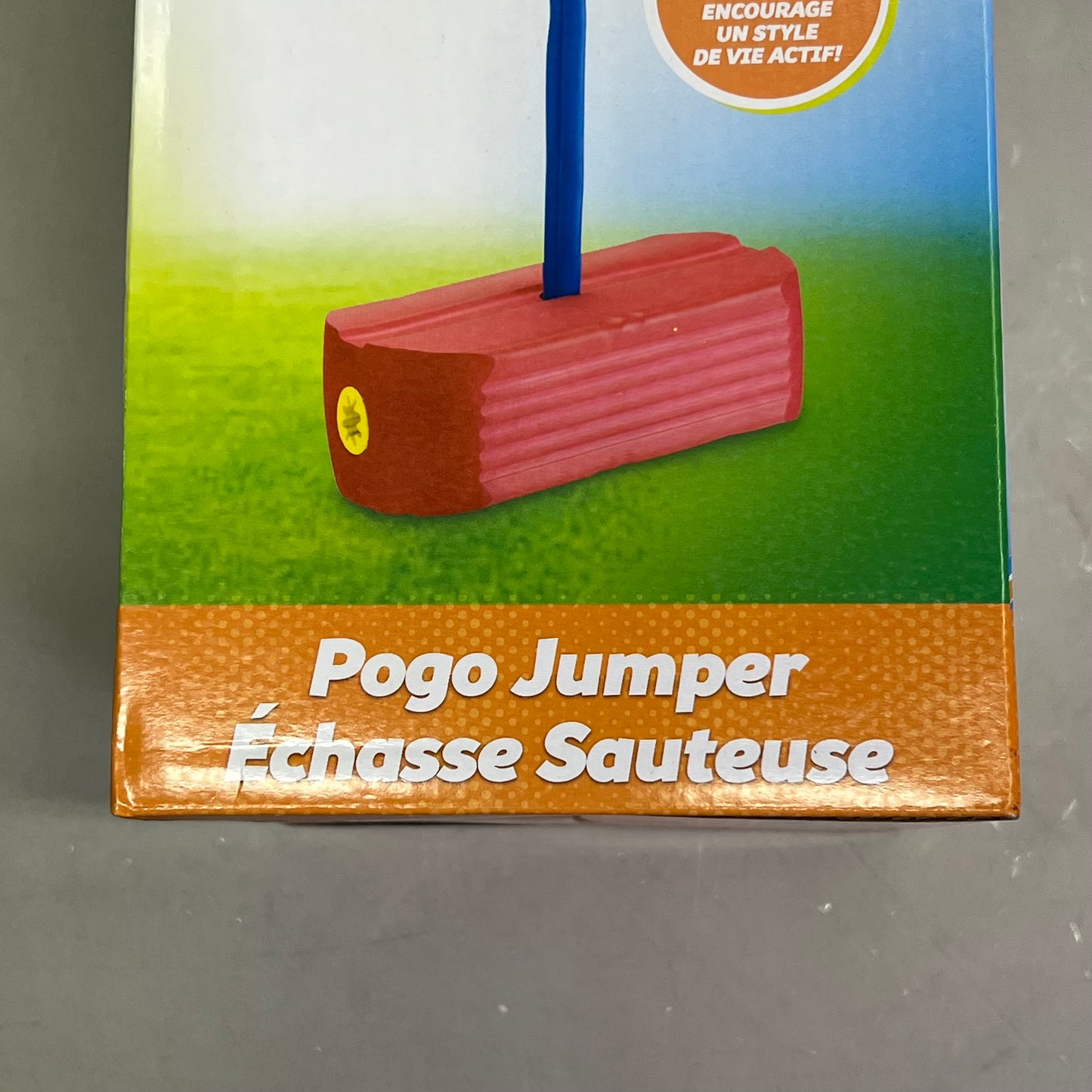 EPOCH Kidoozie B Active Squeaky Pogo Jumper Indoor & Outdoor Toy Red Blue G02404