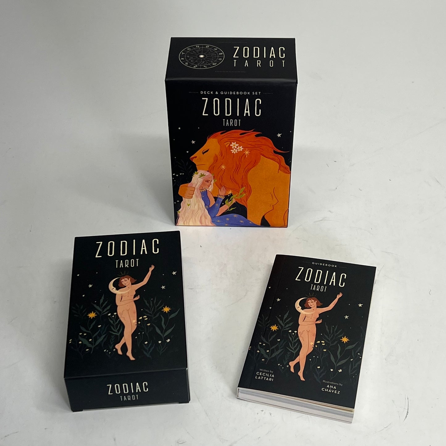 U.S. GAMES SYSTEMS  Deck & Guidebook Set Zodiac Tarot Written by Cecilia Lattari