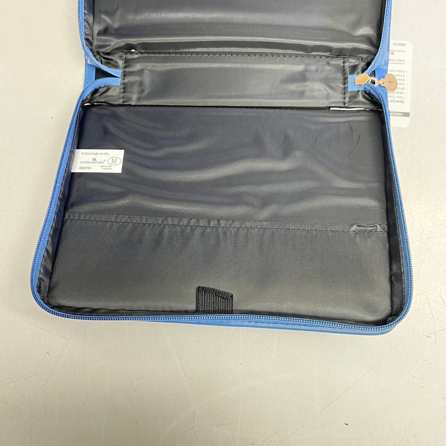 CHRISTIAN ART GIFTS Matthew 6:33 Two-tone Faux Leather Bible Cover 6"x9" Blue