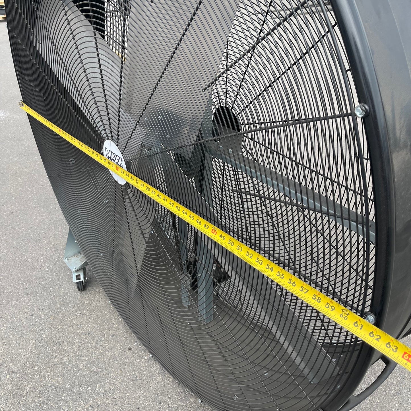 Z@ VENTAMATIC Maxx Air Belt Drive Barrel Fan 60” BF60BDBLKP-4 (New)