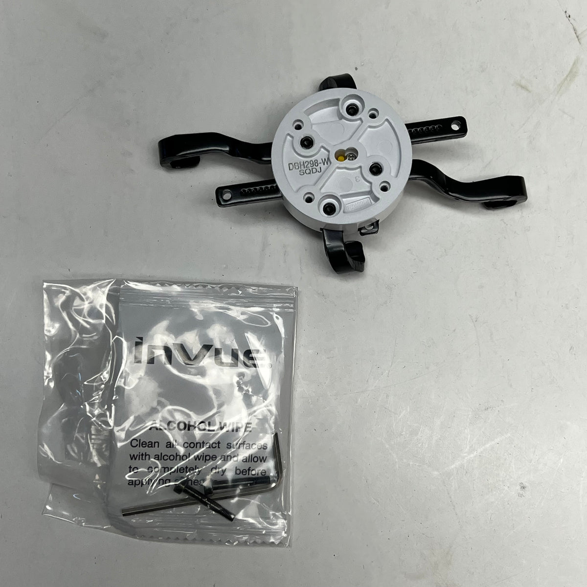 INVUE Onepod Bracket & Plate W/allen Wrench & Wipe 4.0mm 4 Way HH White DBH298-W